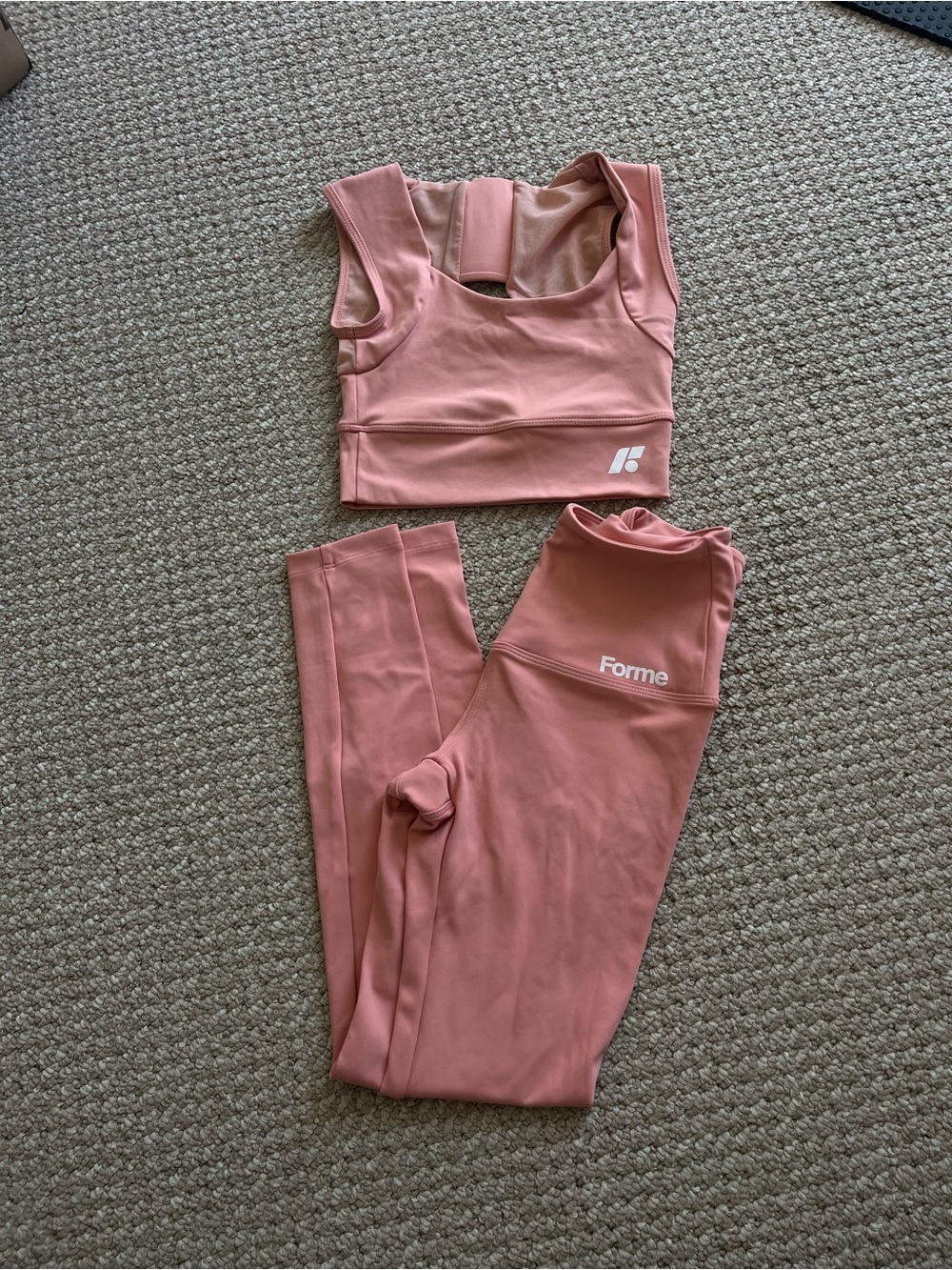 FORME Pink Activewear Set XS